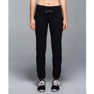 LULULEMON | Base Runner Jogger Pant Wee Stripe Black Heathered Black / Black 8